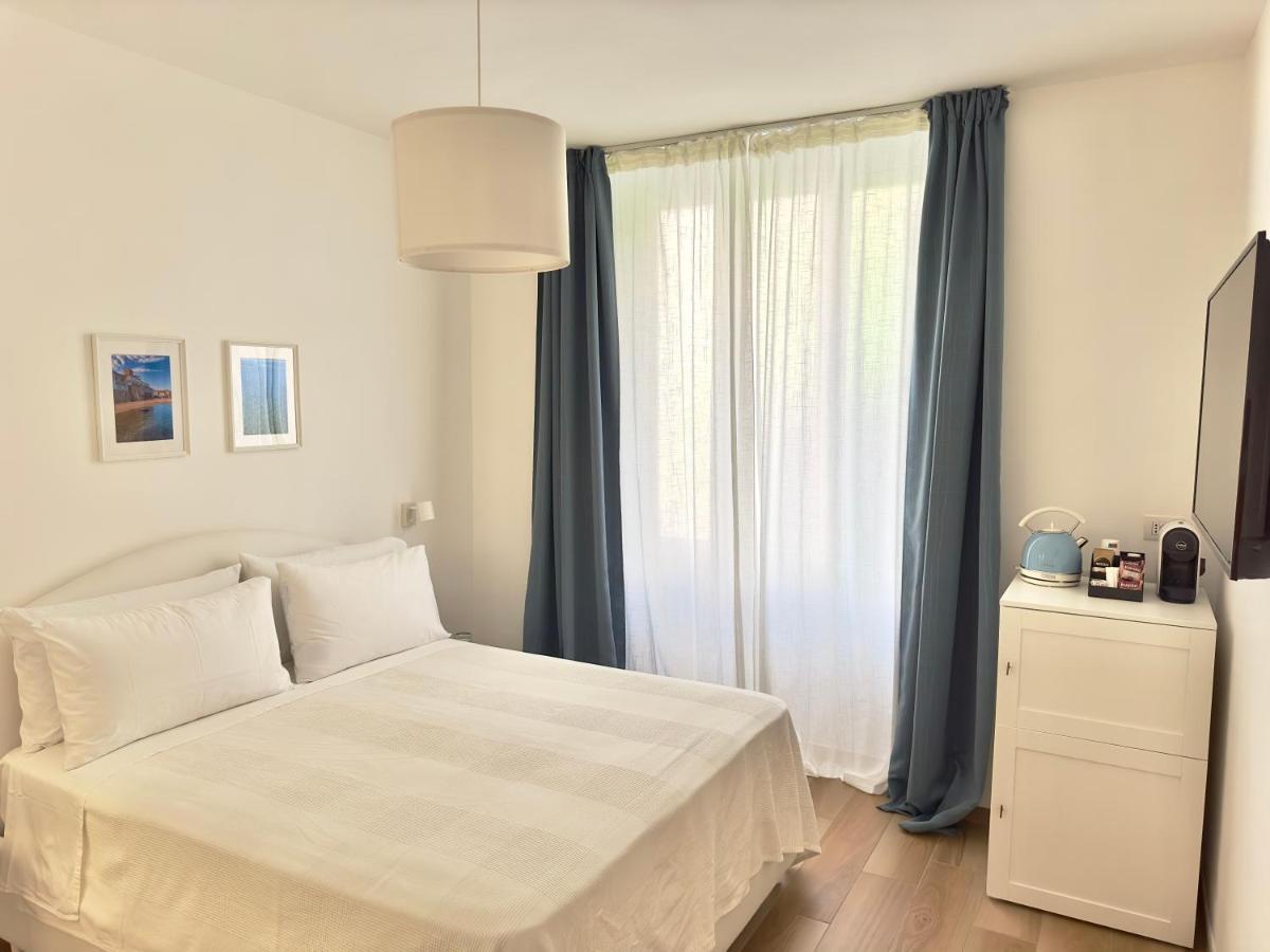 B&B Cellini Santa Maria di Castellabate Exterior photo